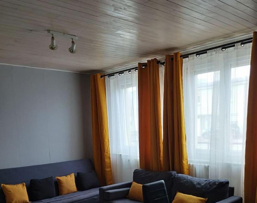 Maison Pour 11 Personnes Max Tv Dans Les 4Chambres Brest Exterior photo